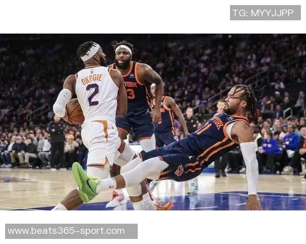 太阳对文班的包夹防守策略分析值得其他球队借鉴与学习 太阳对文班的包夹防守策略分析值得其他球队借鉴与学习