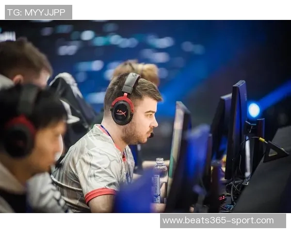 夏季训练成果显著爱德华兹高难度撤步跳投精彩首秀 夏季训练成果显著爱德华兹高难度撤步跳投精彩首秀