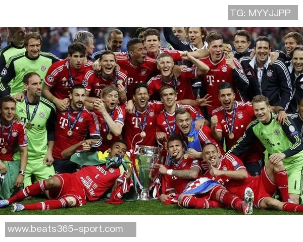 最强与最稳的对决拜仁亚特兰大八轮不败各显神通