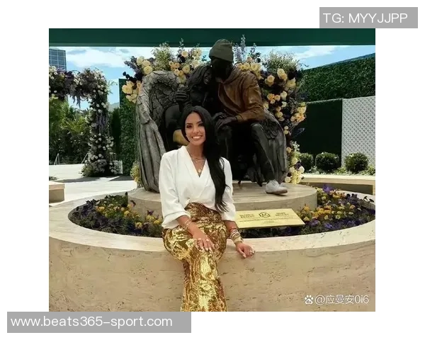 六年前的今天科比与女儿Gigi现场观赛用东契奇母语互喷垃圾话的温馨时刻