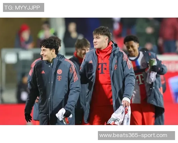 拜仁全力以赴推进16岁后卫基亚拉续约事宜确保未来发展